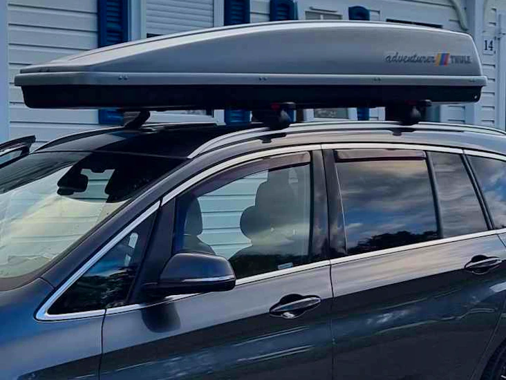 Thule adventurer + takräcken