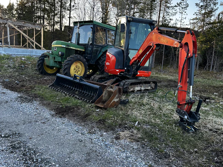 Kubota u27-4