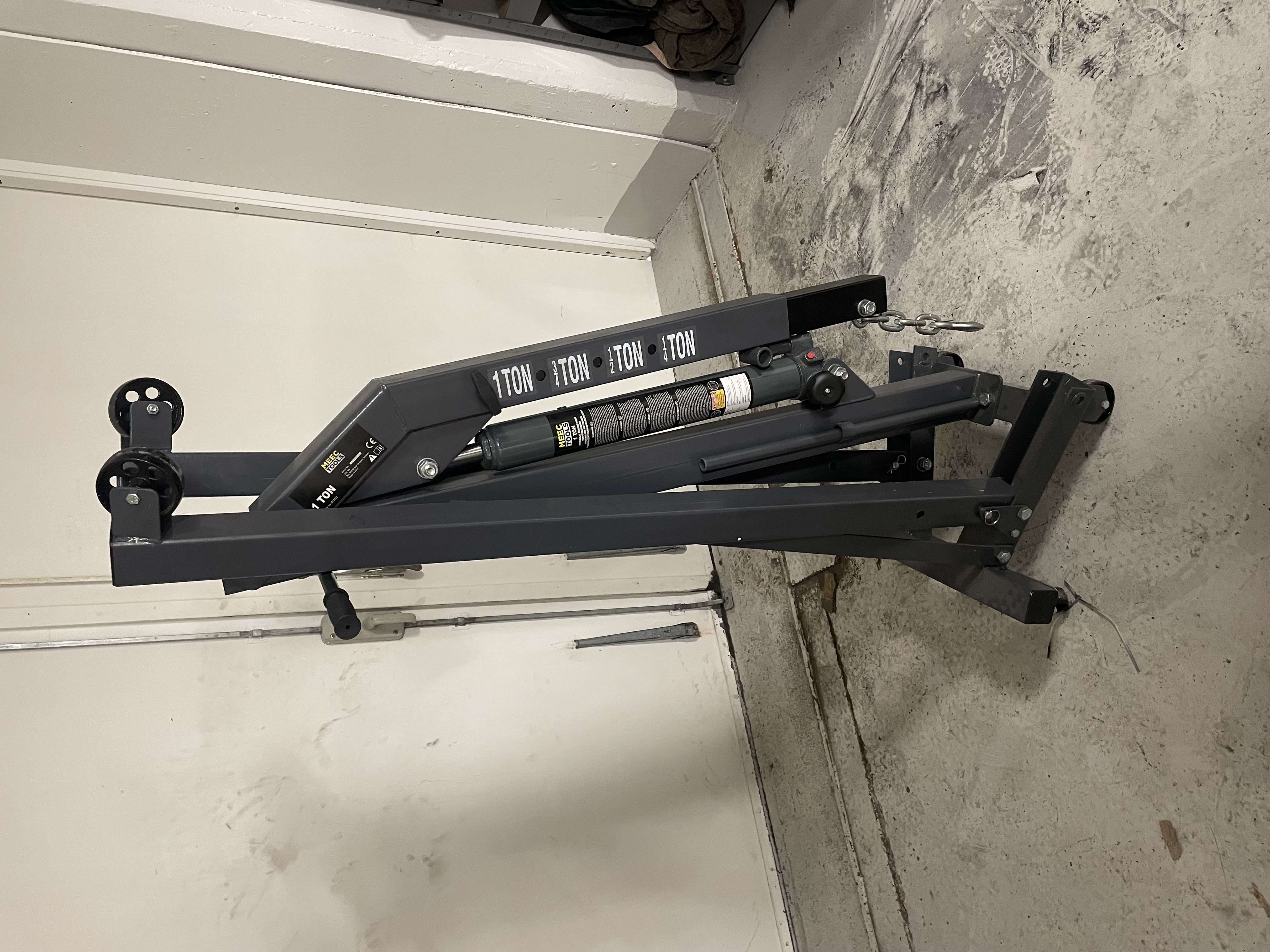 Verkstadskran motorlyft