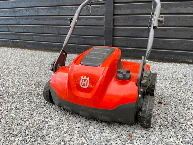 Vertikalskärare husqvarna s 138c