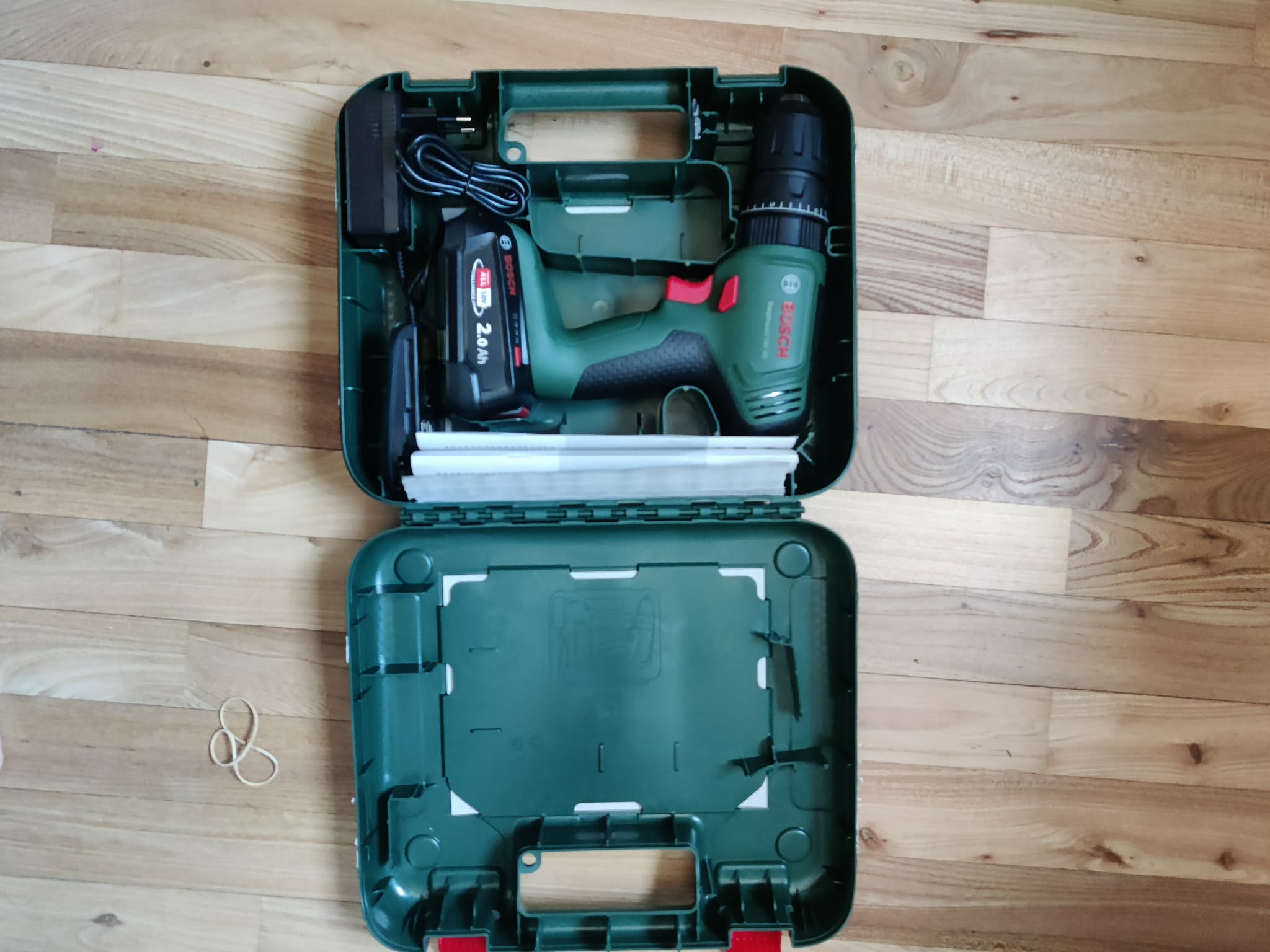 Bosch easyimpact 18v-40 akku slagboremaskine inkl. batteri og lader