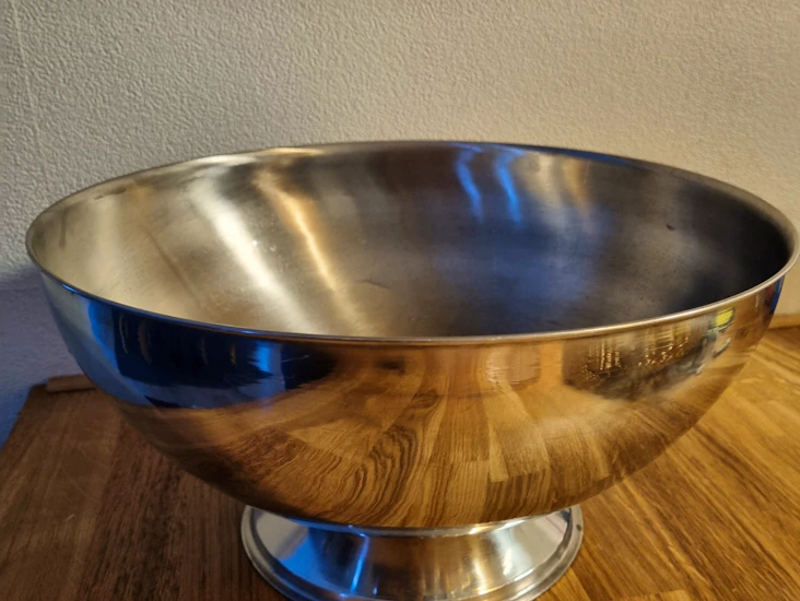 Cooleri, juomakori ja "lasitonkat"