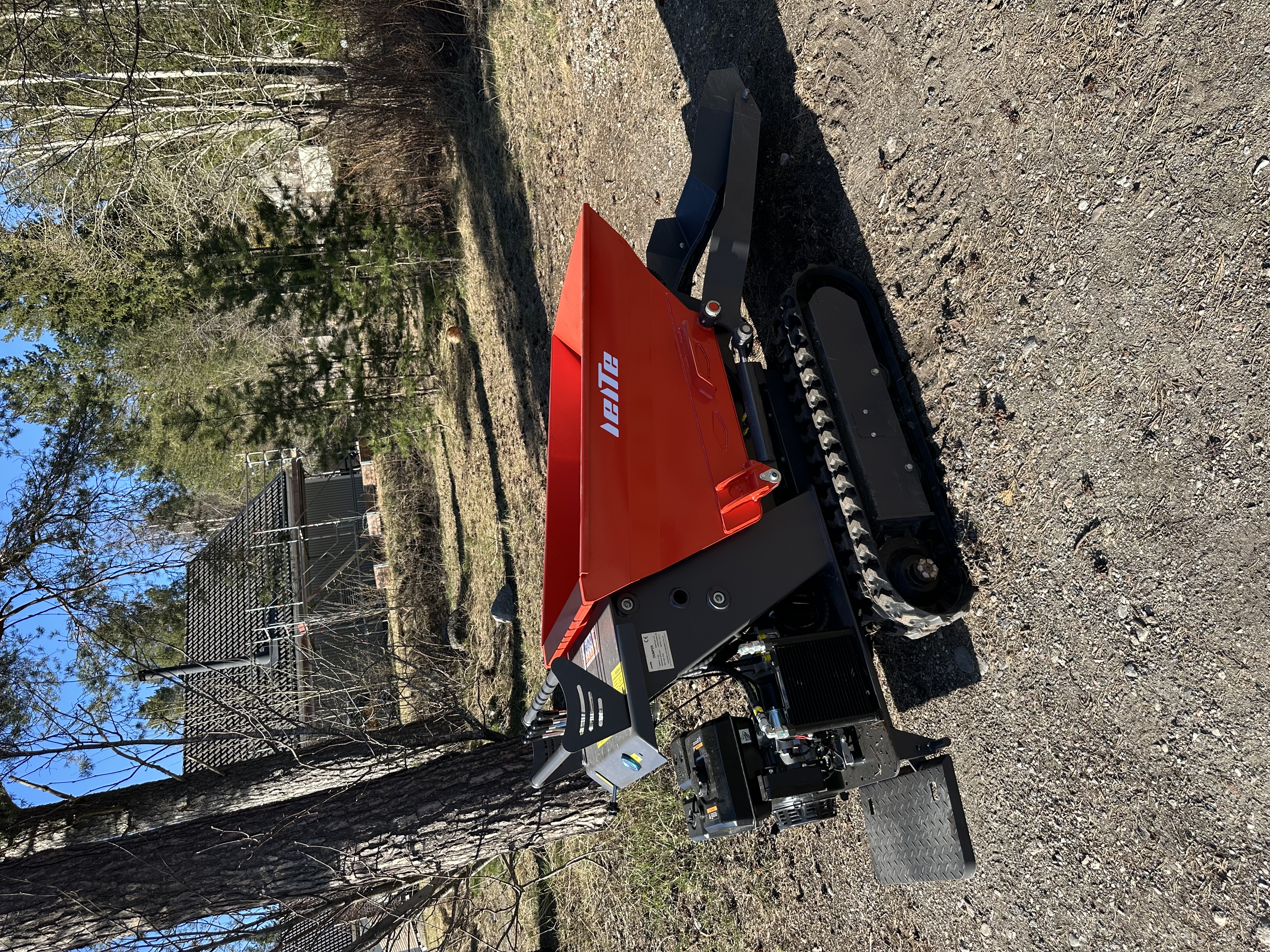 Självlastande minidumper