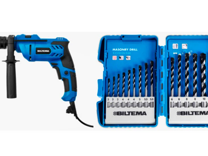 Slagborrmaskin med 15 bits betongborrsats