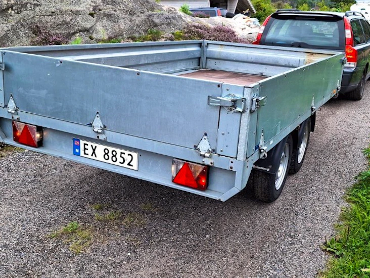 Stor boggihenger til utleie