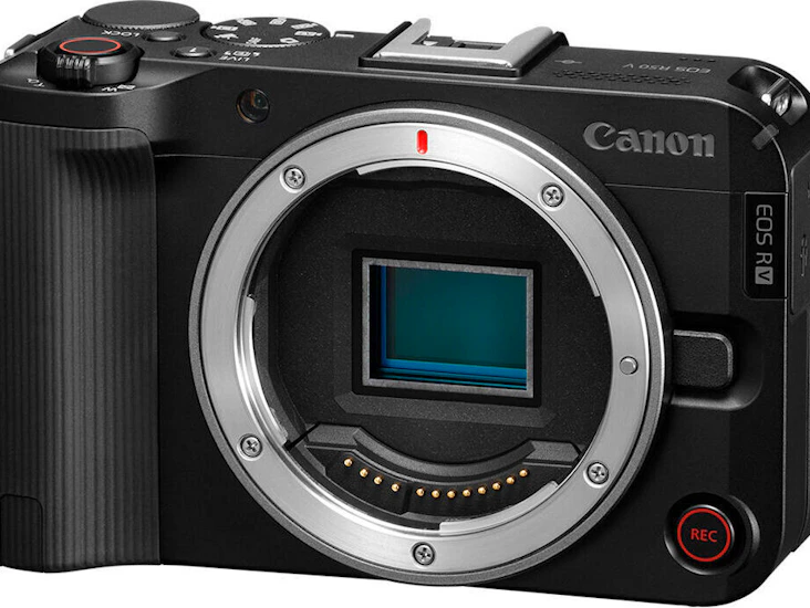 Canon eos r50 v mirrorless camera with 14-30mm f/4-6.3 lens