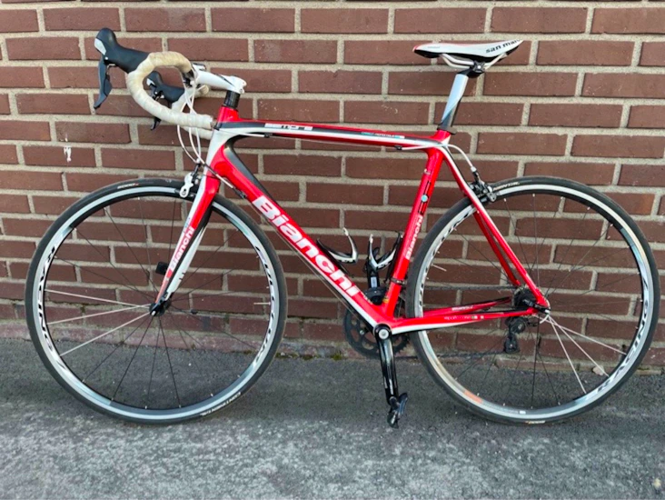 Bianchi kolfiberracer