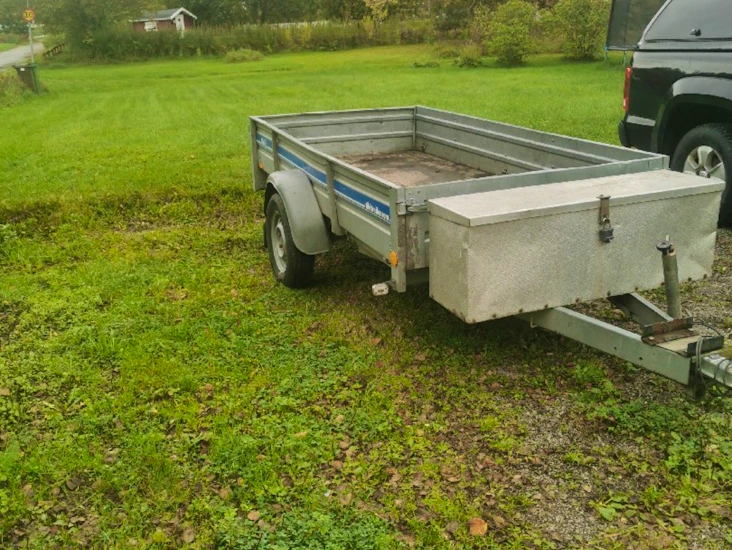 Tiki tippbar släpvagn 750 totalvikt