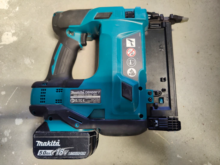 Makita dbn500 akkuviimeistelynaulain