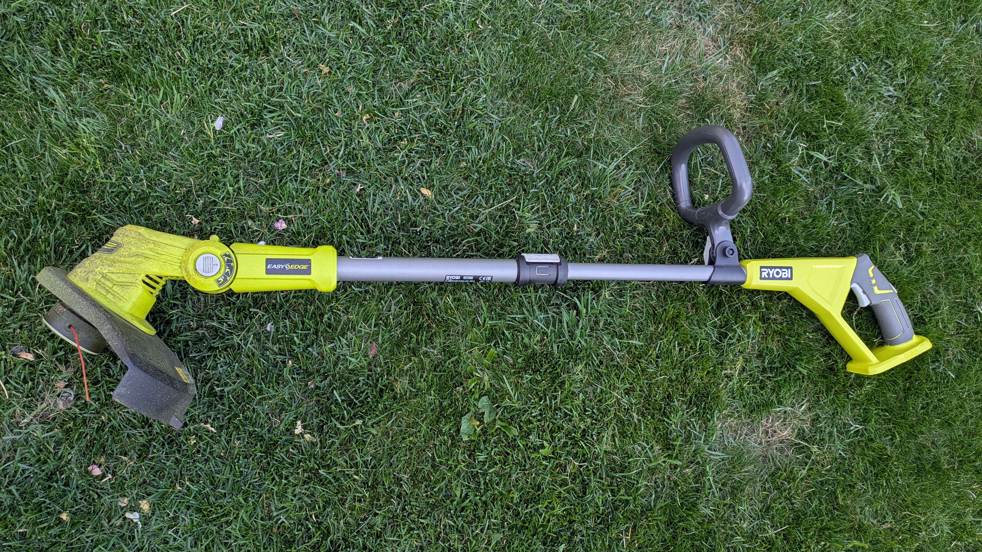 Effektiv ryobi 18v gresstrimmer inkl. 5.0ah batteri