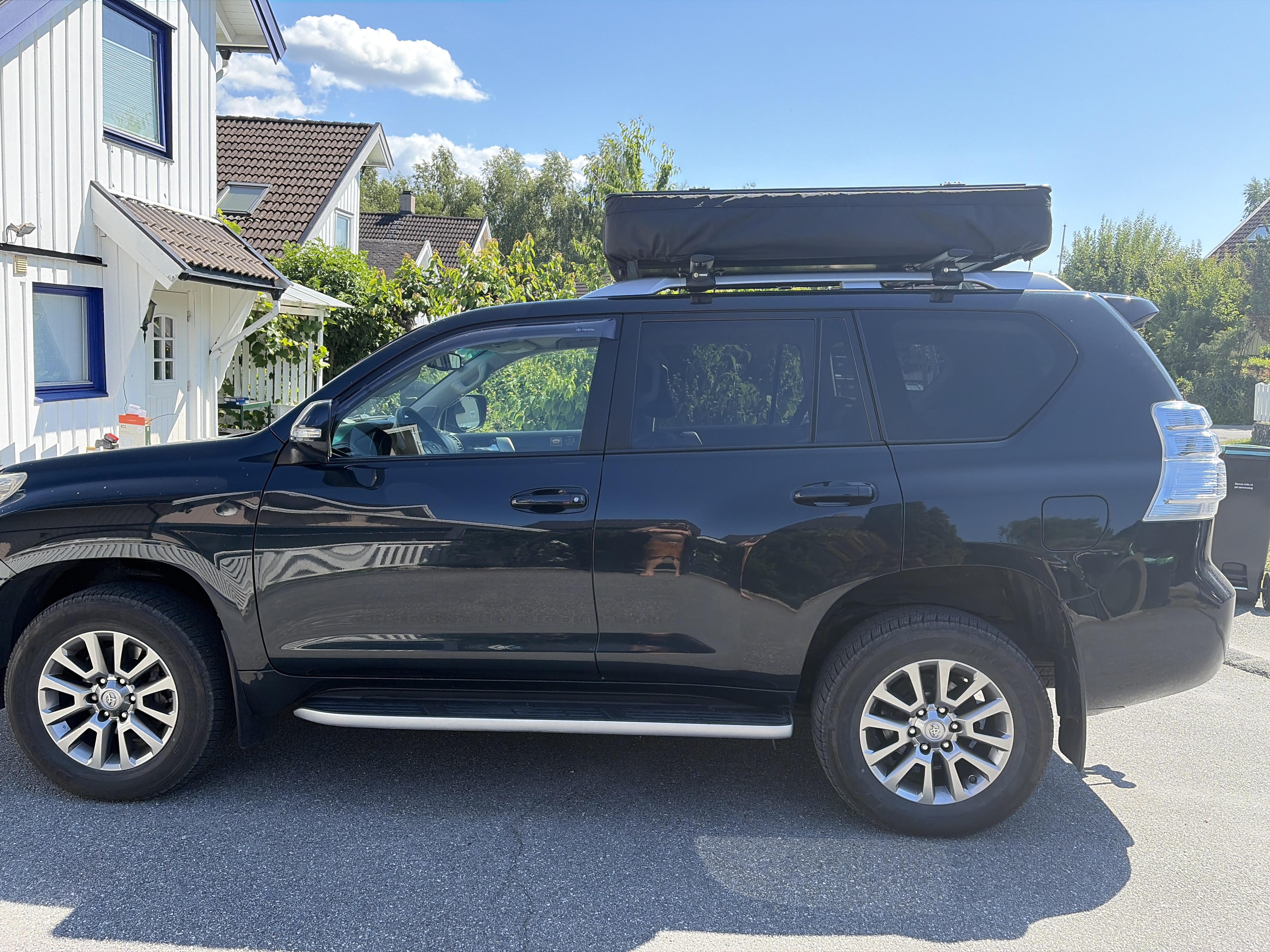 Toyota land cruiser med taktelt