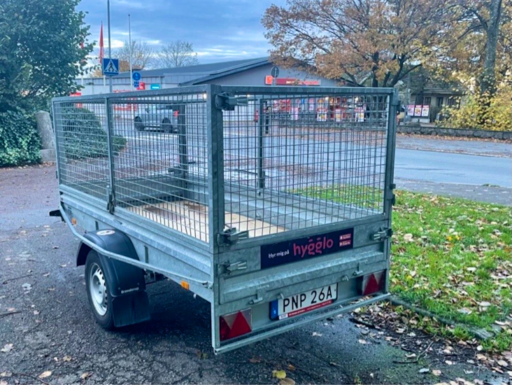 Släpvagn i jonstorp (din-x)