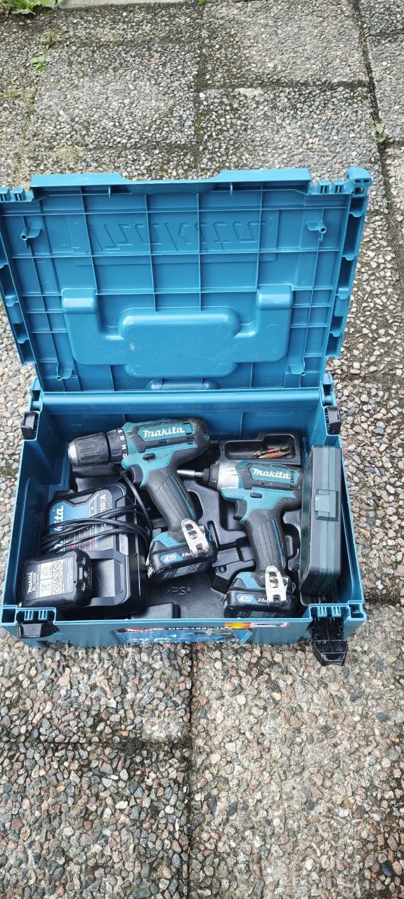 Makita 10,8v-kit med borr/skruvdragare och slagskruvdragare