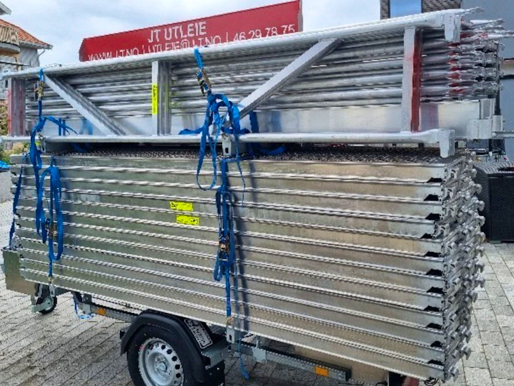 177m2 alu stillas på henger til leie