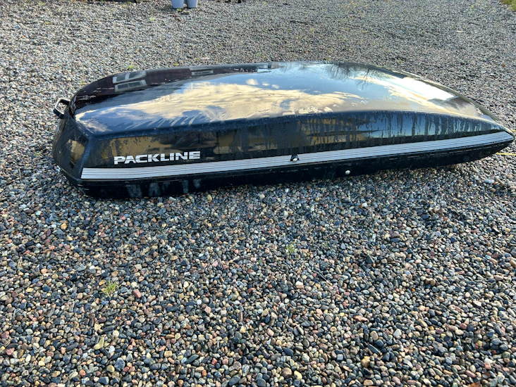 Takbox med eller utan takräcken