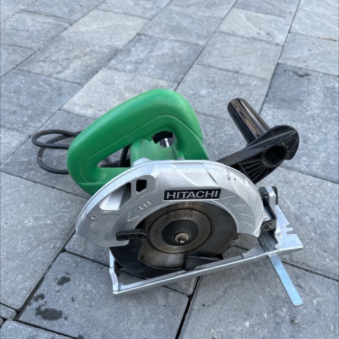 Hitachi sirkelsag