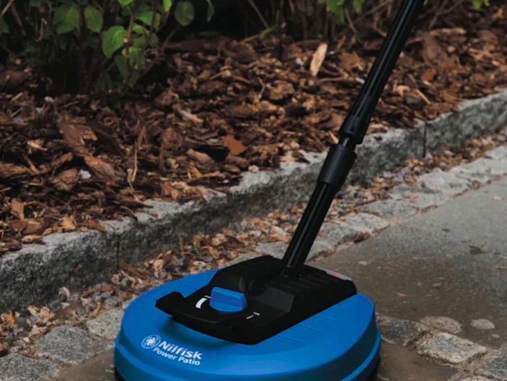 Nilfisk högtryckstvätt med power borste