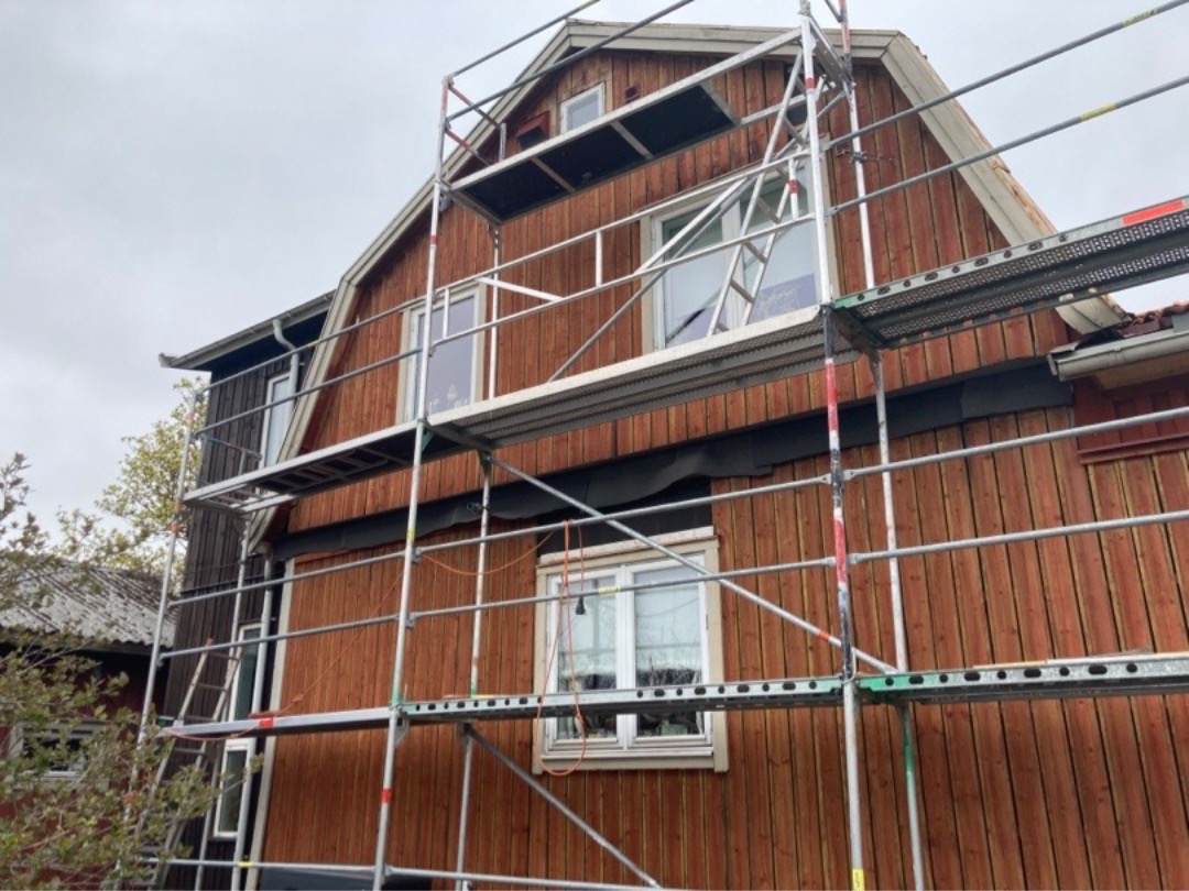 Ställning 9x4m +gaveltopp