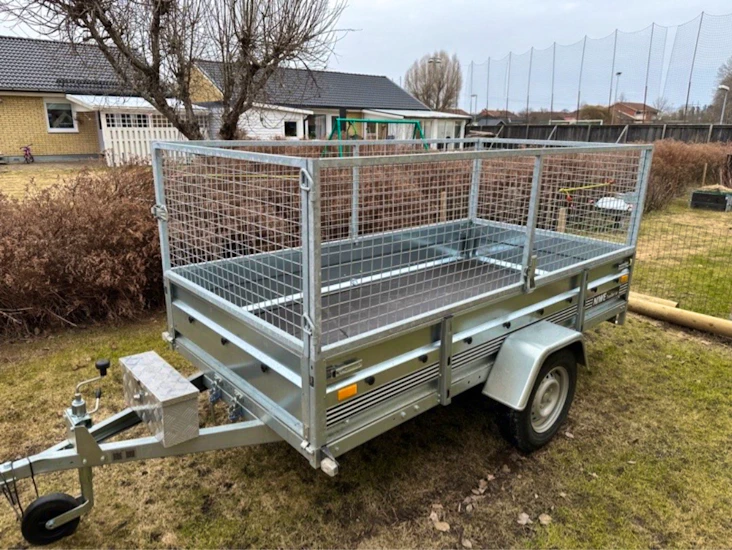 Niwe gallersläp 750kg med tillbehör