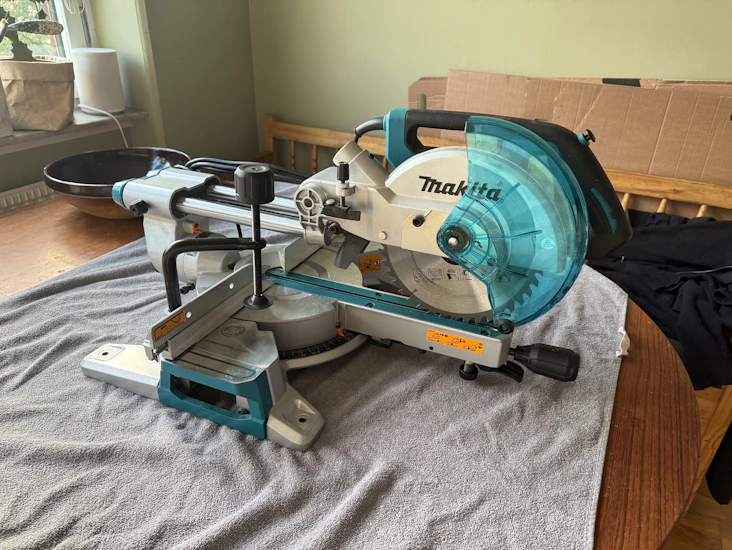 Kap- och gersåg makita