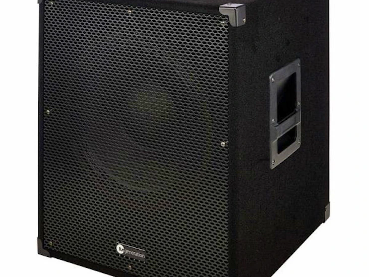 Kraftfull aktiv subwoofer