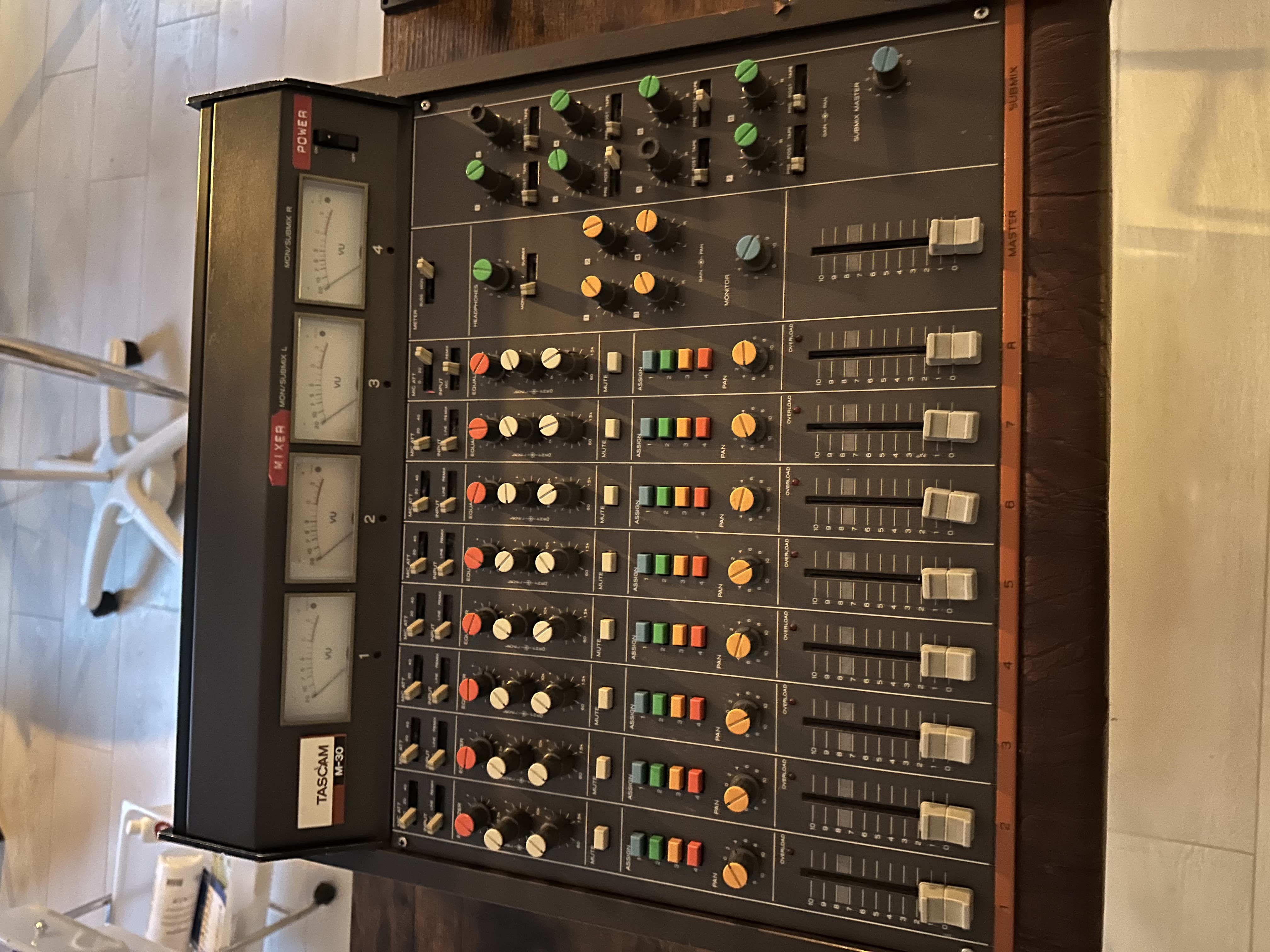 Tascam m-30 analog vintage mixer