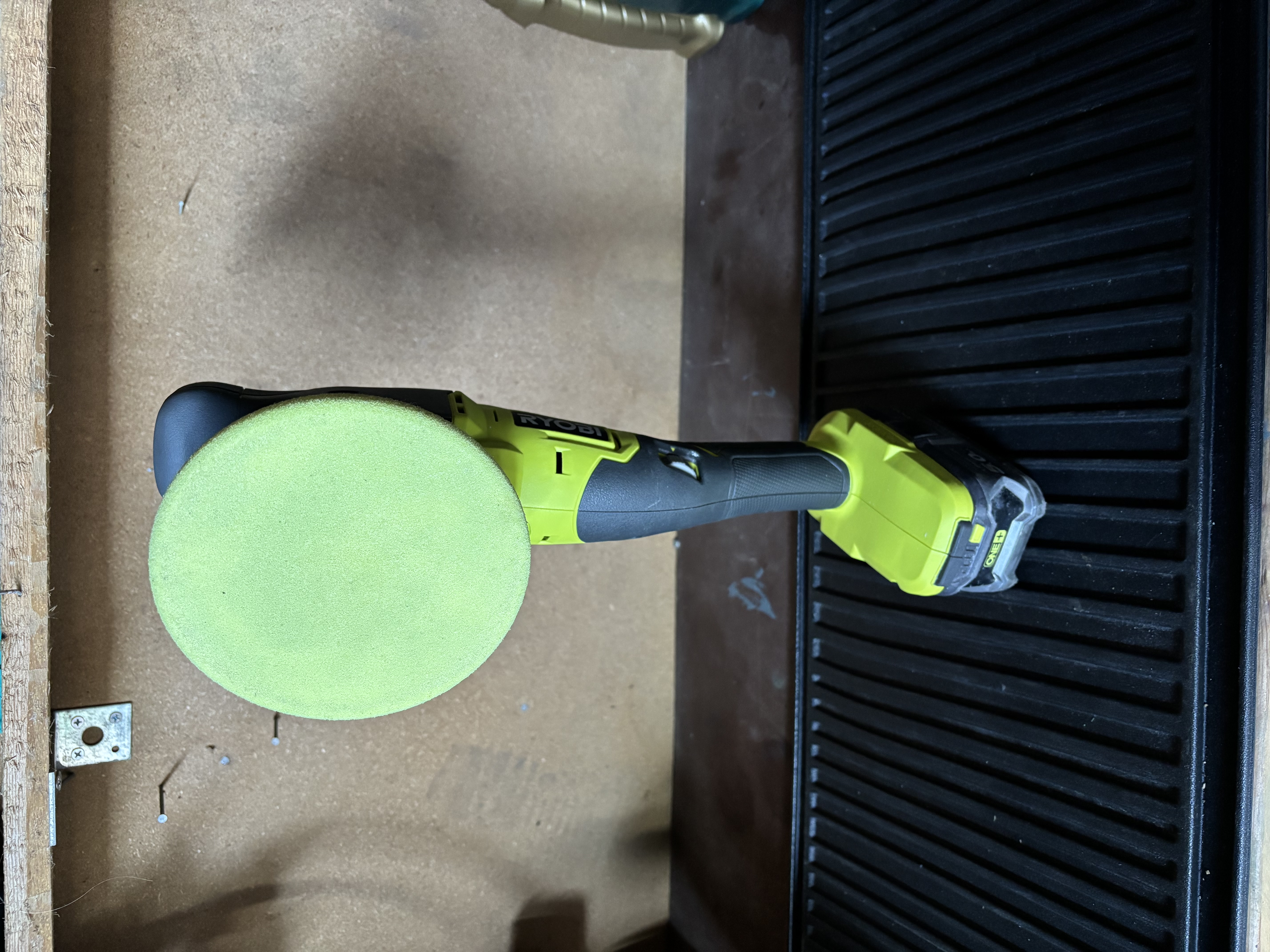 Ryobi - poleringsmaskin