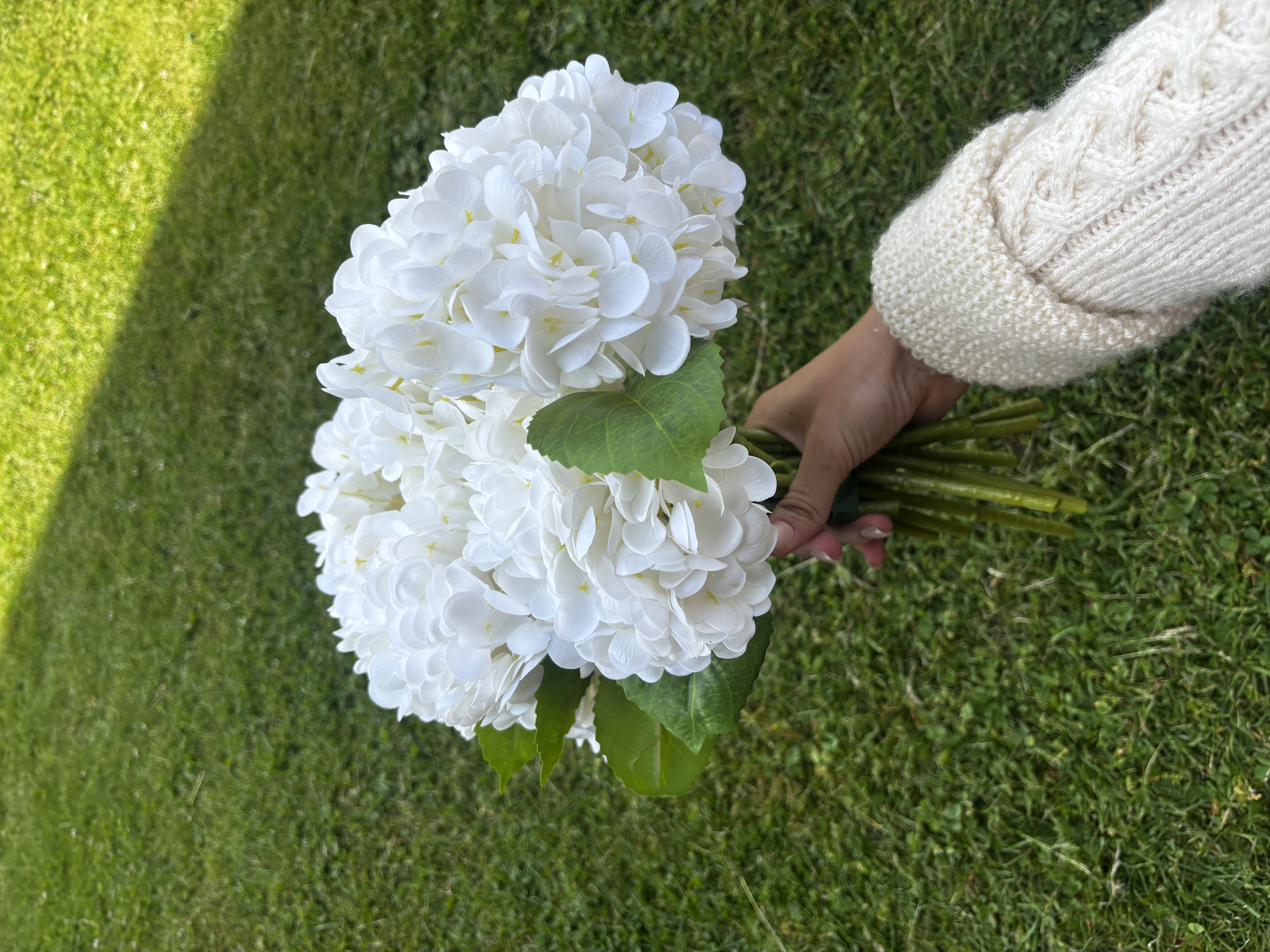 30 st hortensia konstblommor vita