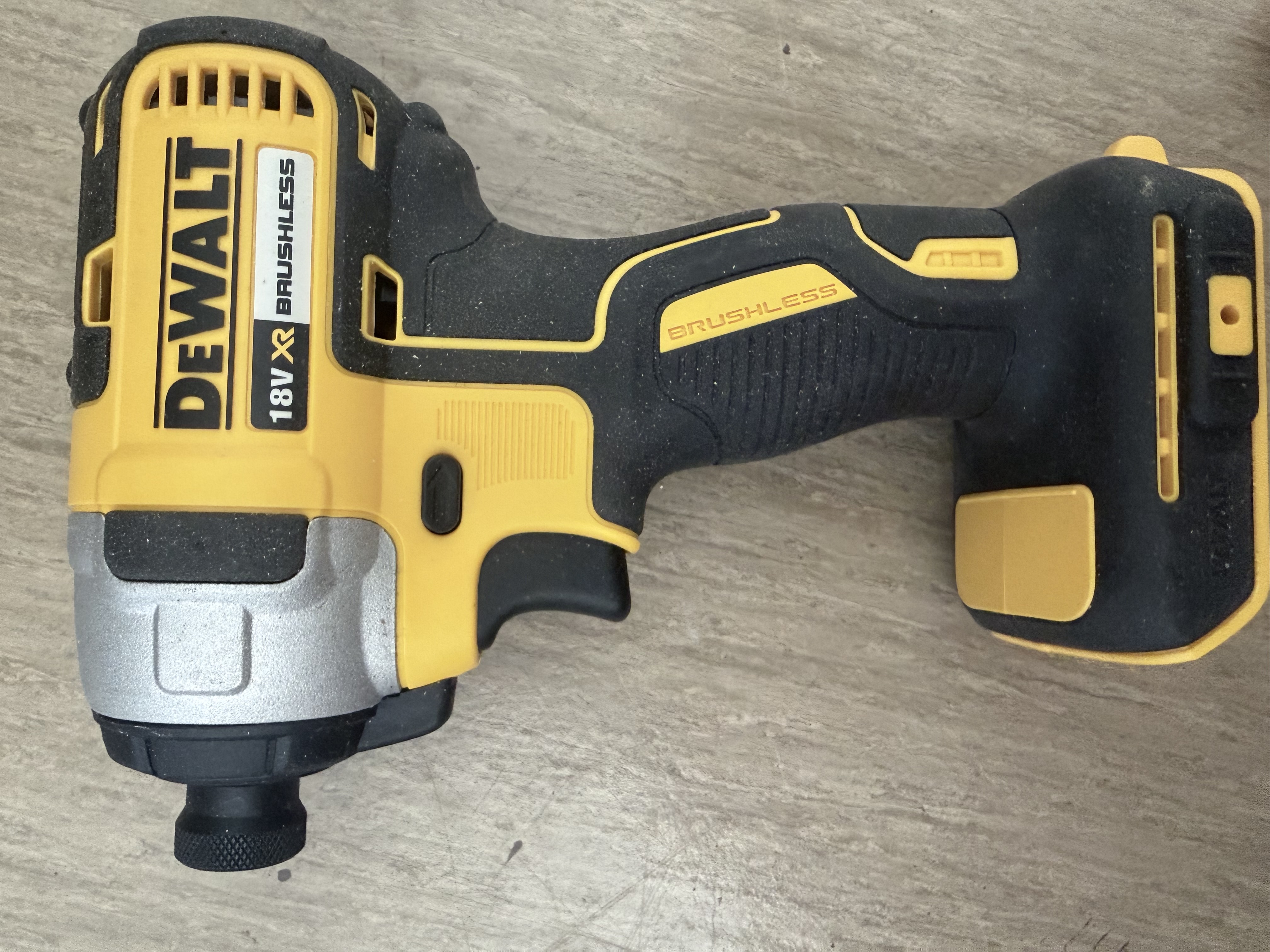 Dewalt 18v xr slagskruvdragare (brushless) fri leverans