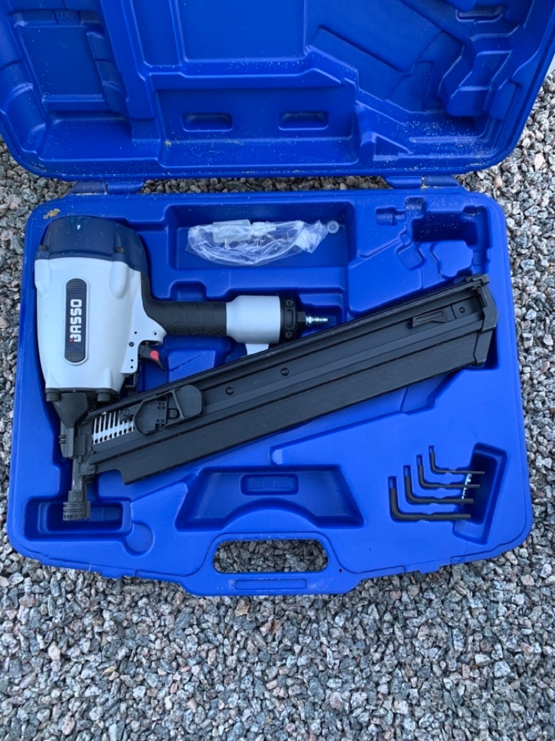 Spikerpistol basso