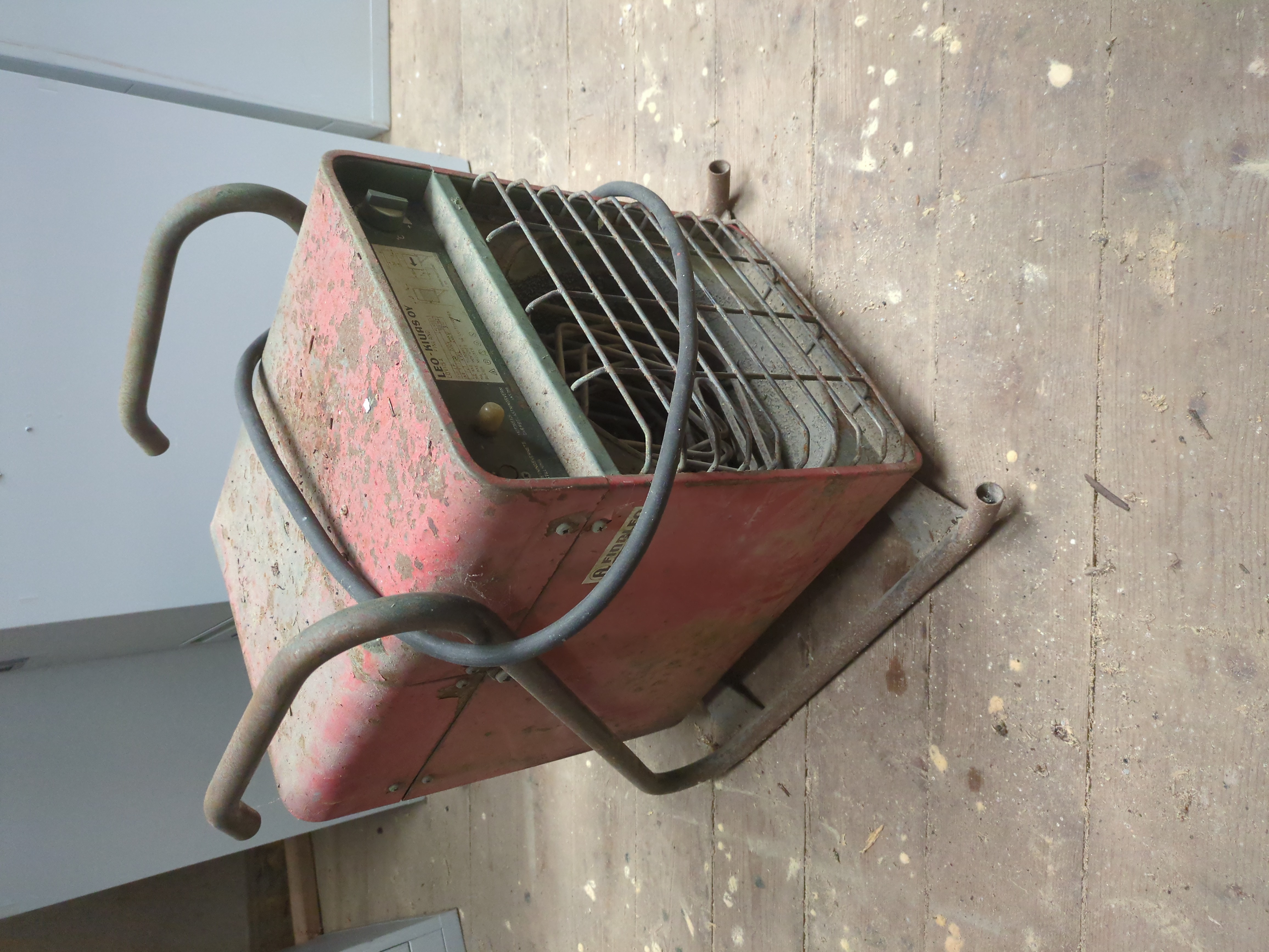 Kraftig varmeovn på 8,1kw 