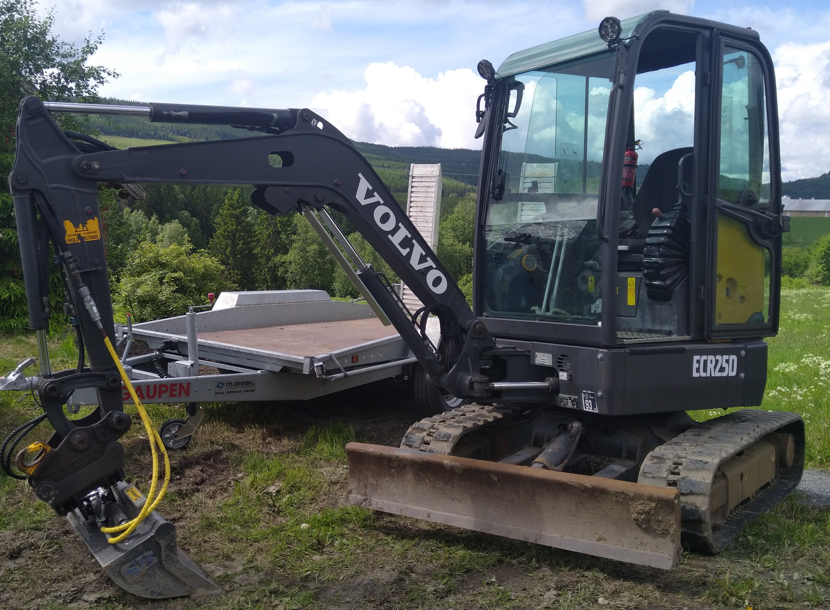 Volvo ecr25d