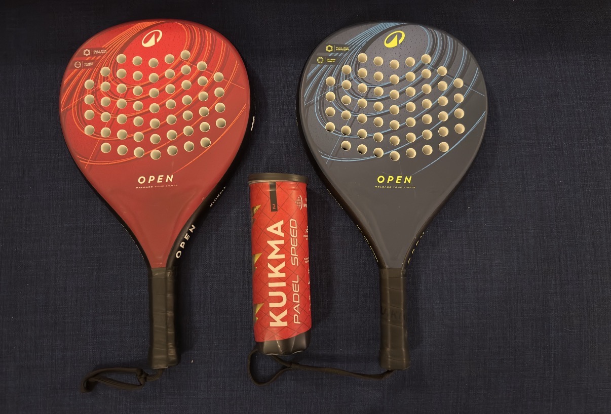 Padel set – 2 bats + 3 balls
