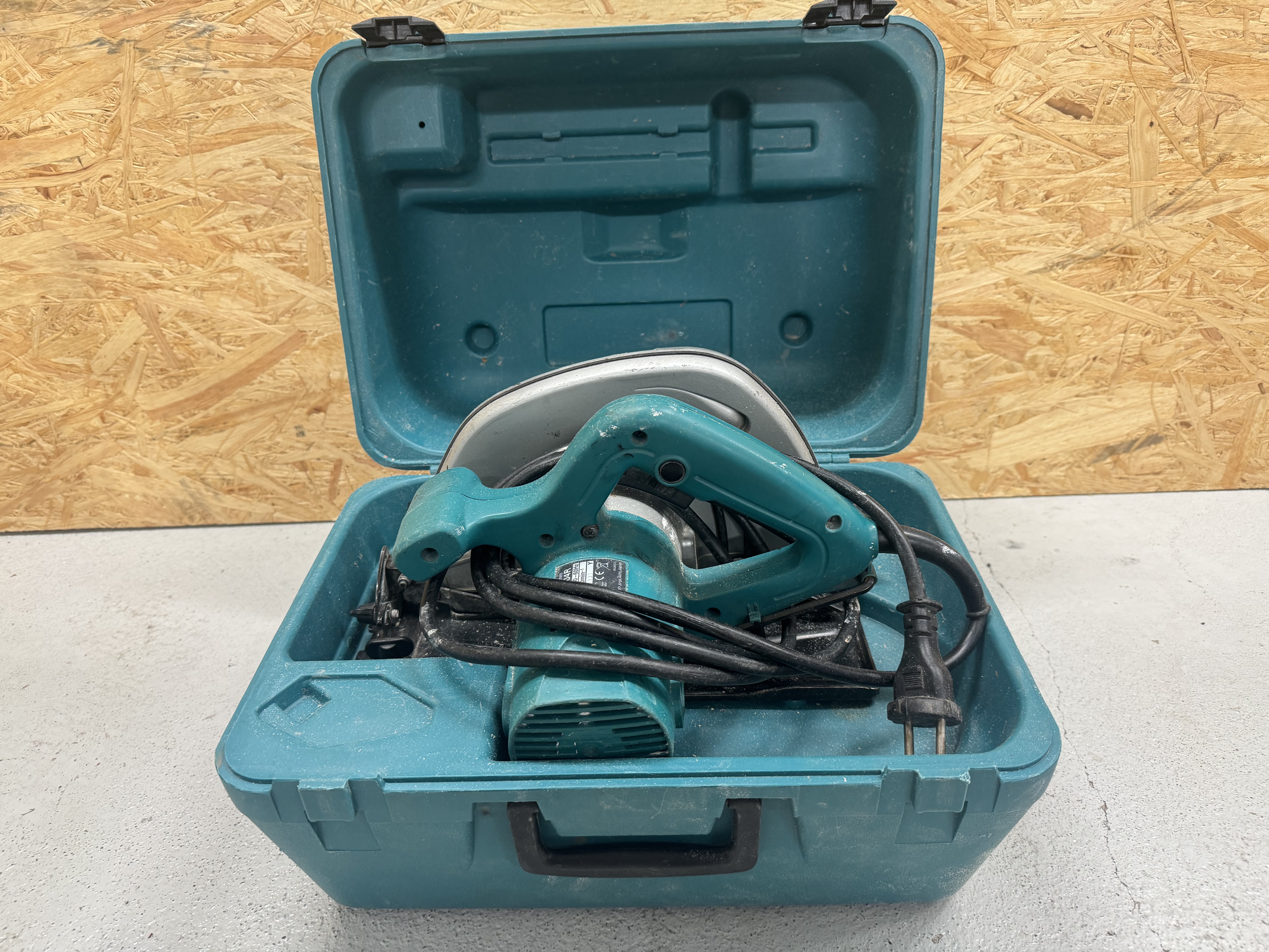 Makita 190mm pyörösaha