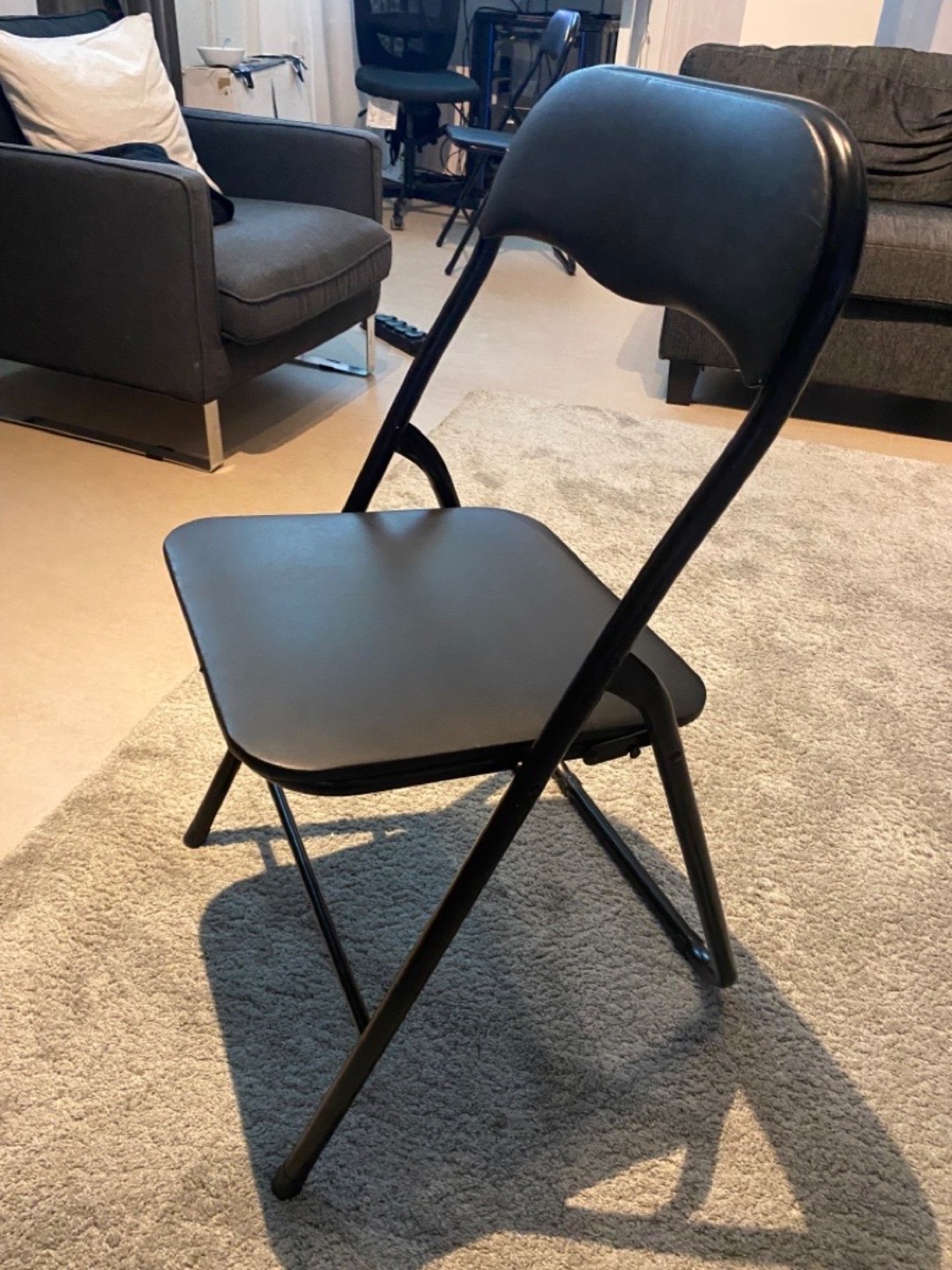 30 st stadiga klappstolar