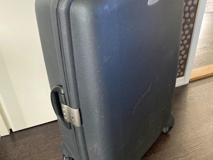 Iso samsonite matkalaukku. 4 pyörää. pakila, helsinki