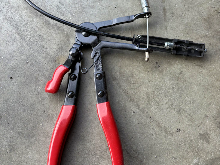 Tång för slangklämmor flexibel kabel