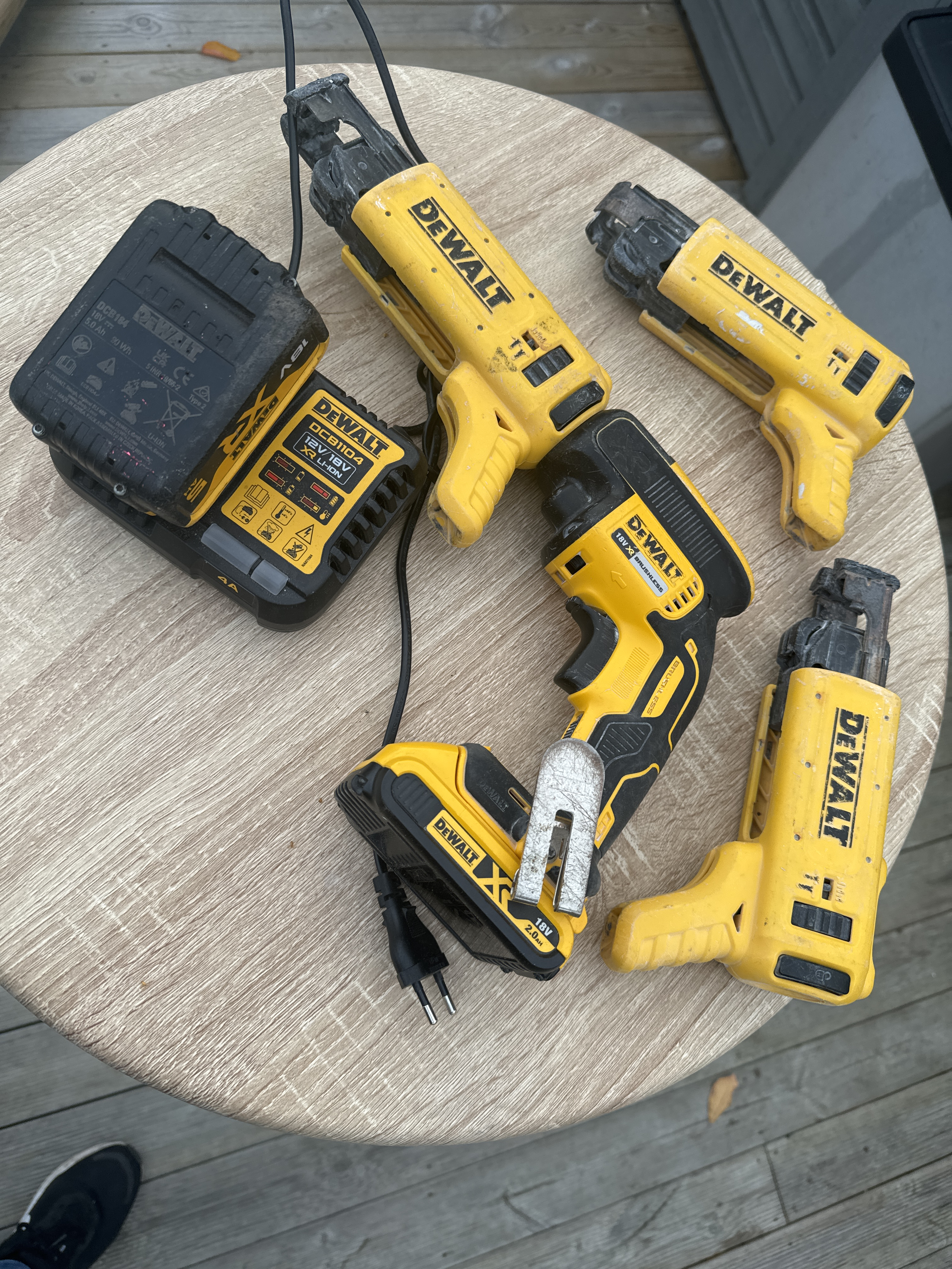 Dewalt gipsskruvdragare