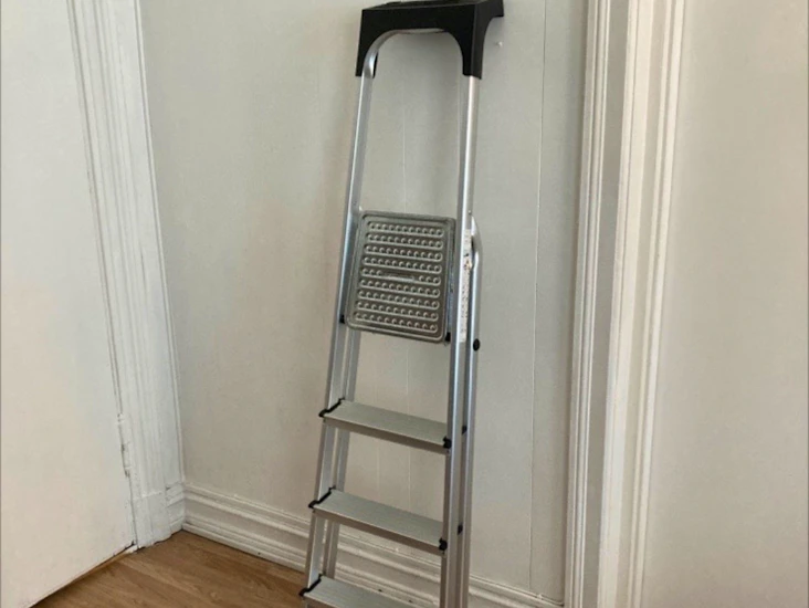 Gardintrapp i aluminium