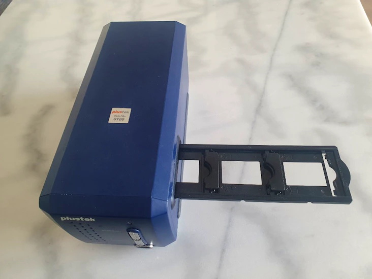 Dia- och negativskanner, opticfilms 8100