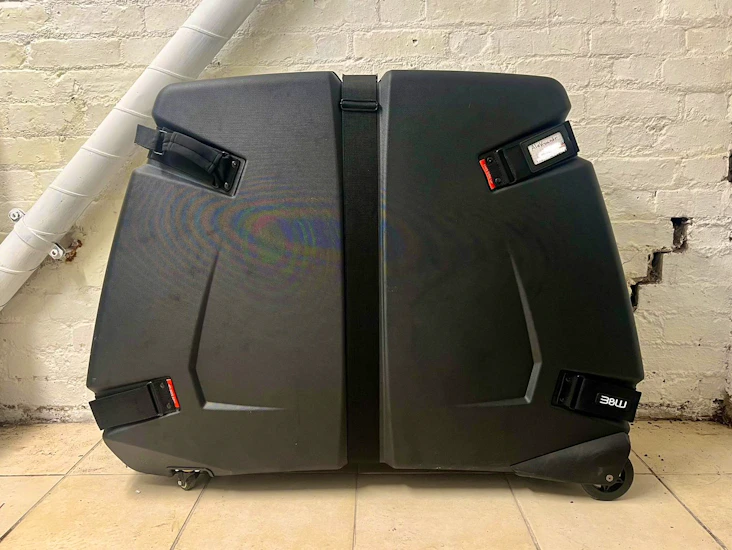 B&w bike box ii – hard shell, travel-ready protection for road bikes