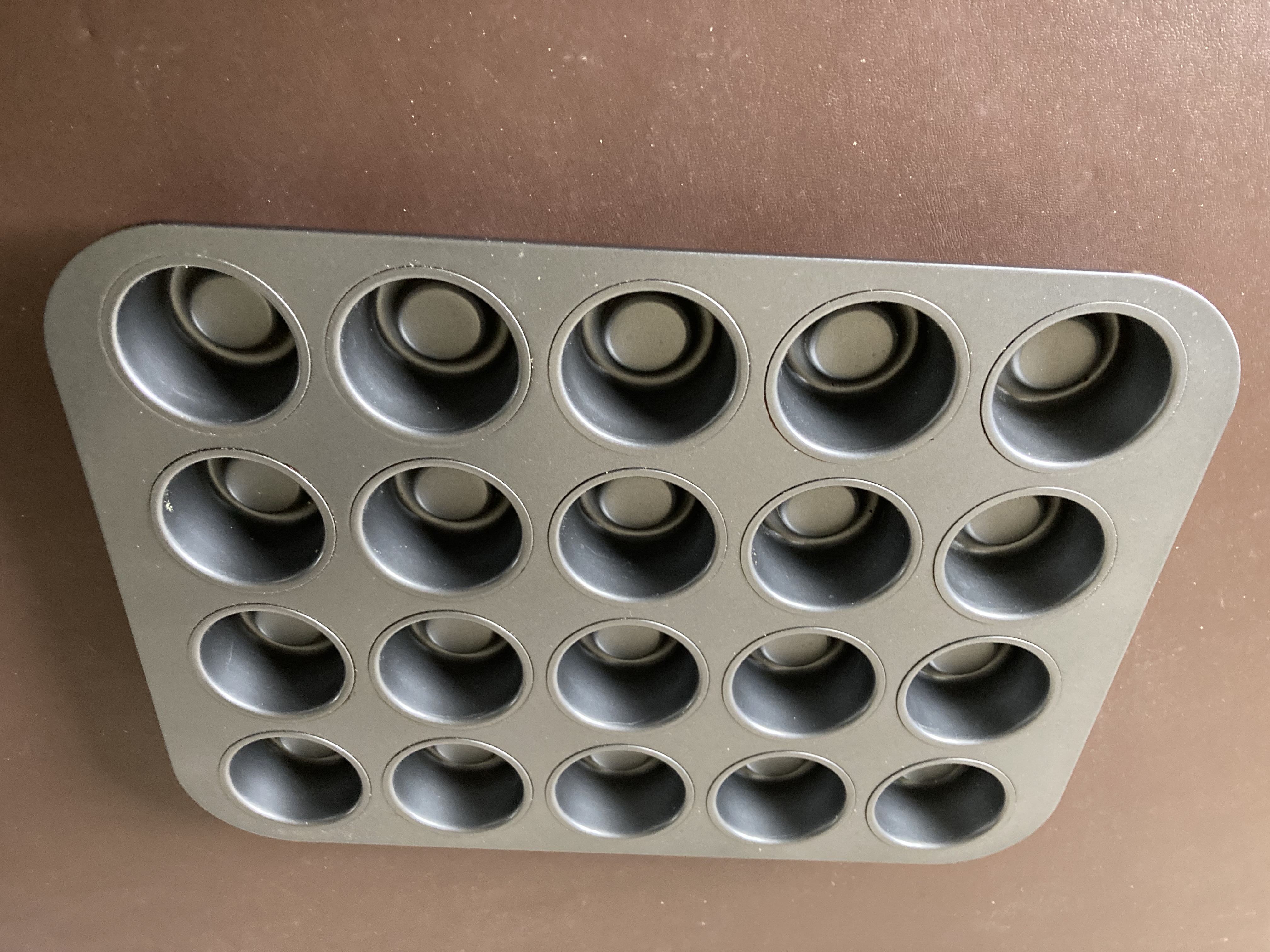 12 hole  mini flan tin