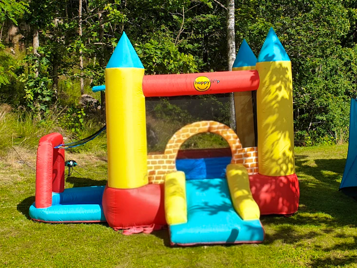 Hoppborg för dom yngre