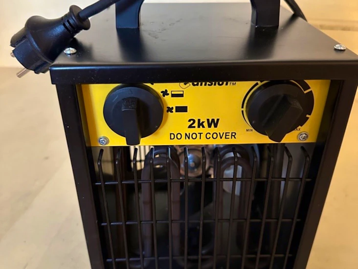 Byggfläkt 230 v 2000 w