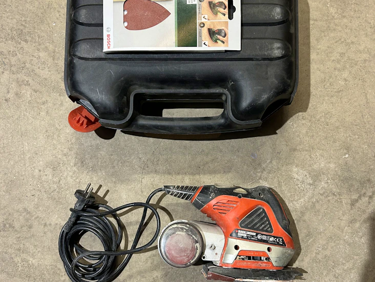 Elektrisk slipemus med skjøteledning