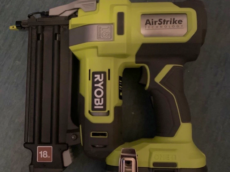 Ryobi dyckertpistol inkl batteri
