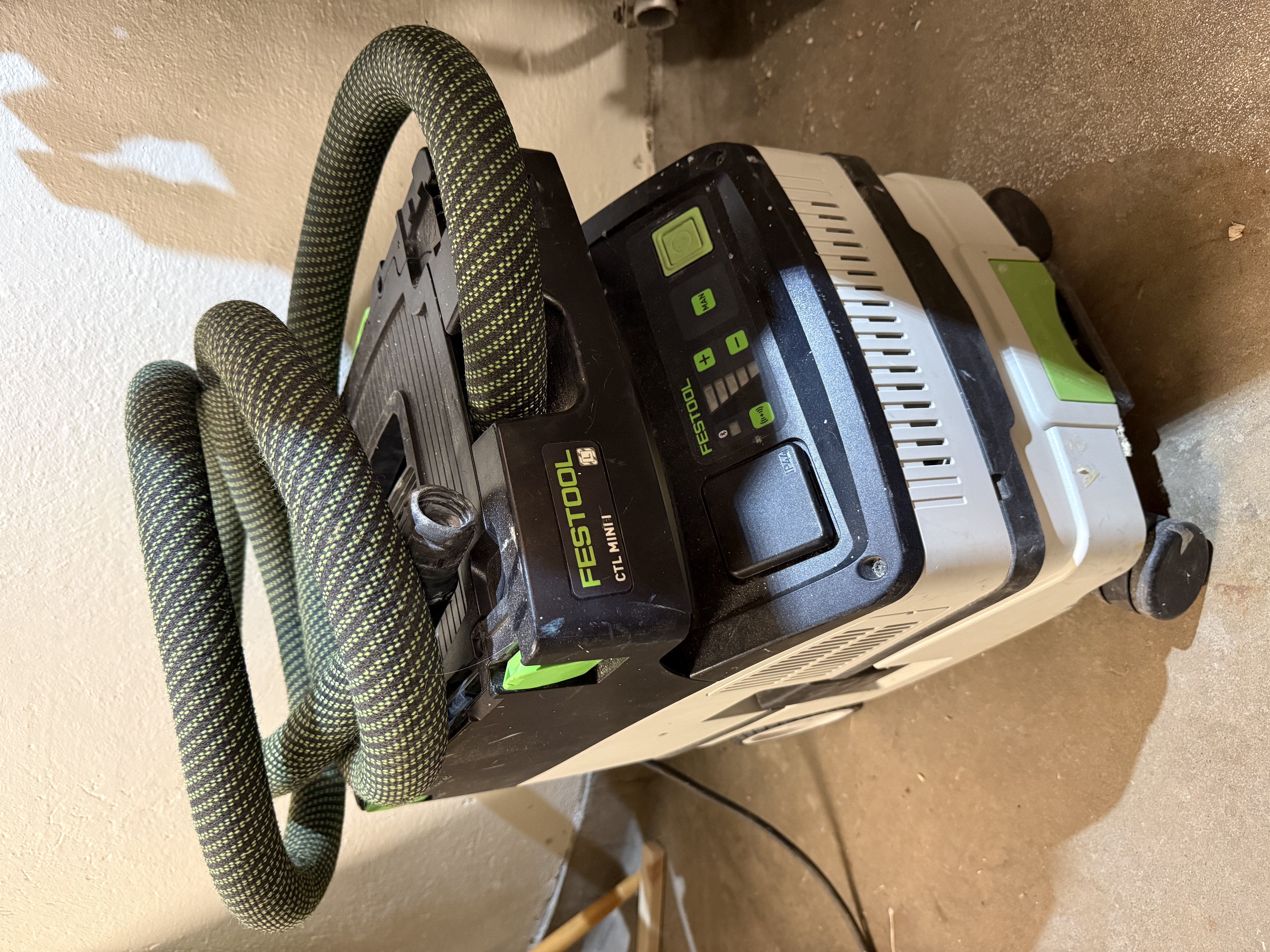 Festool byggdammsugare med bluetooth