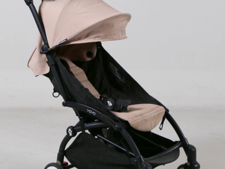 Resevagn babyzen yoyo2 svart/beige
