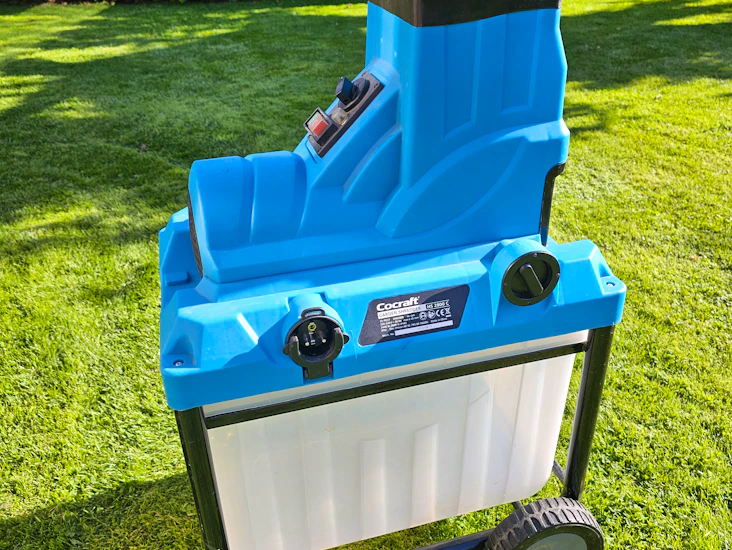 Kraftig kompostkvarn