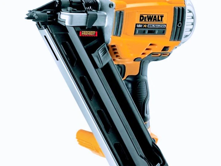 Spikpistol 18v dewalt dcn692